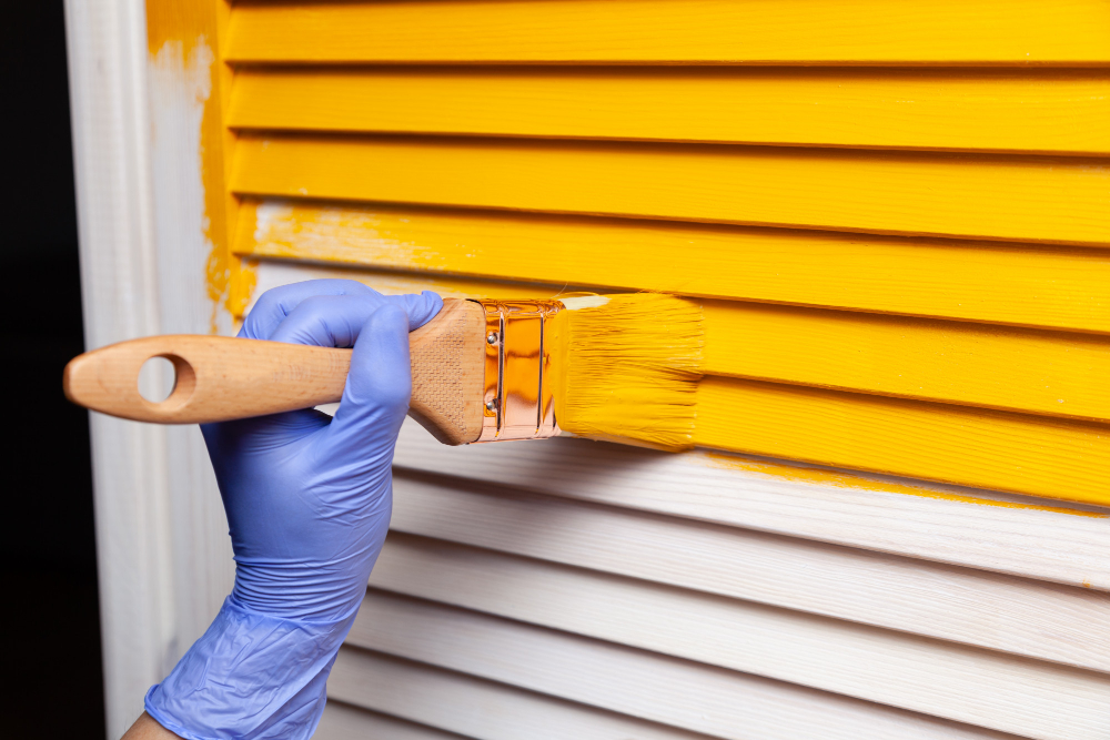 A Comprehensive Guide to Choosing Exterior House Painting Professionals